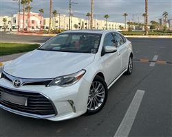 تويوتا أفالون